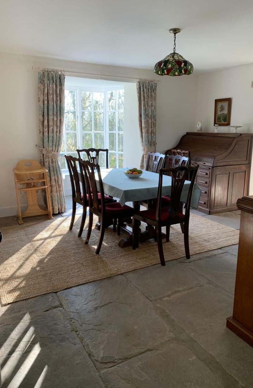 Pontyclerc Farm House Bed And Breakfast Ammanford Bagian luar foto