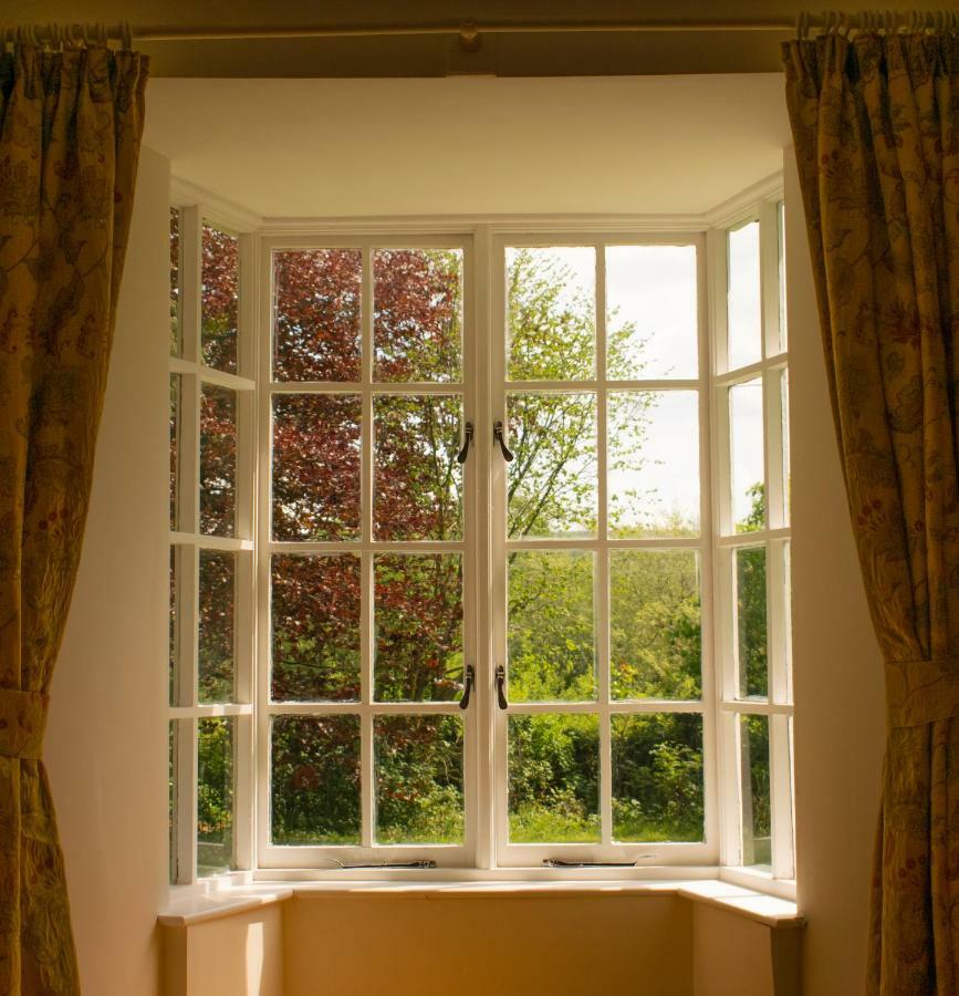 Pontyclerc Farm House Bed And Breakfast Ammanford Bagian luar foto