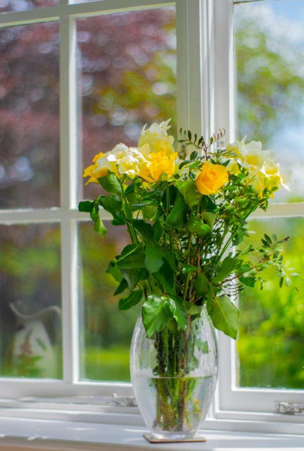 Pontyclerc Farm House Bed And Breakfast Ammanford Bagian luar foto